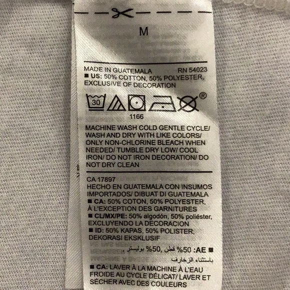 Old Navy graphic NYC bridge t-shirt - Picture 4 of 4